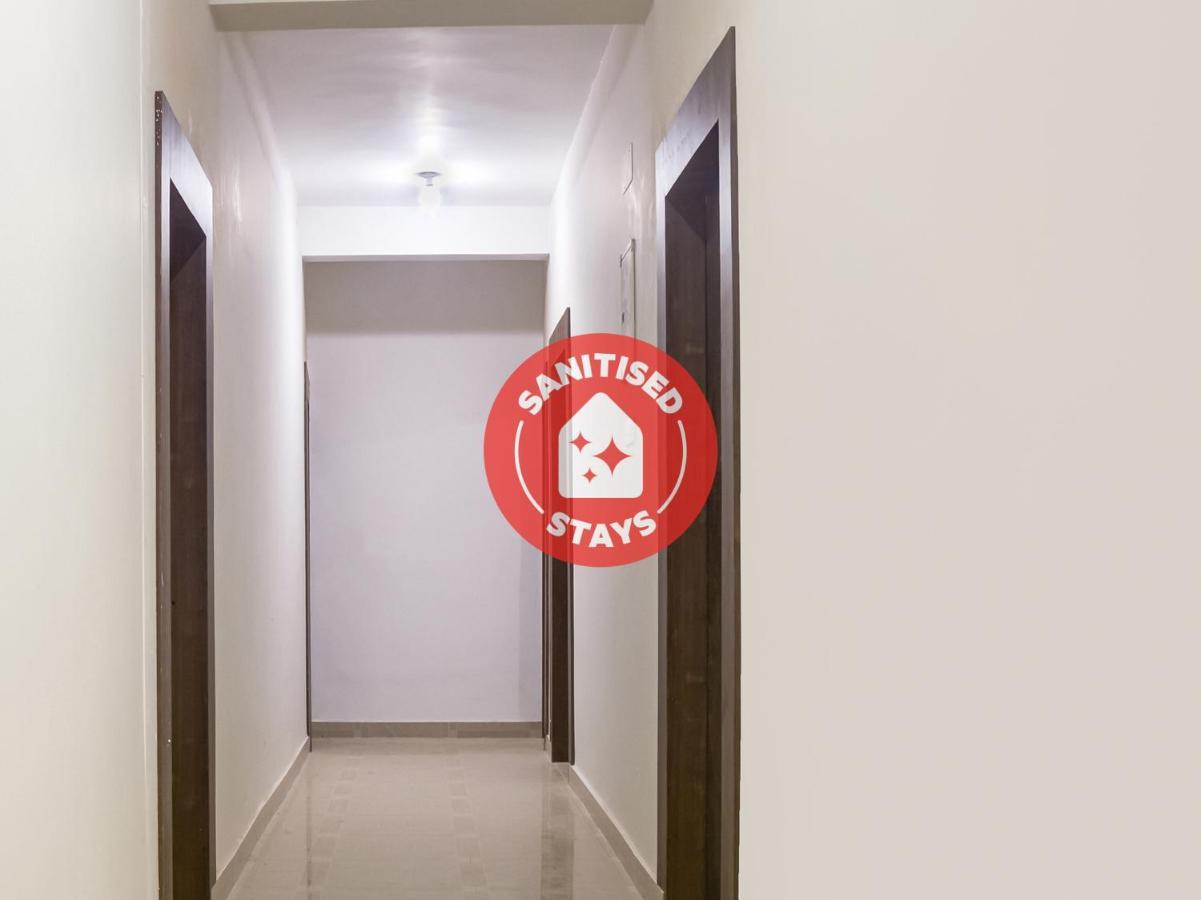 Oyo 75948 Hotel Tushar Continental Νέο Δελχί Εξωτερικό φωτογραφία