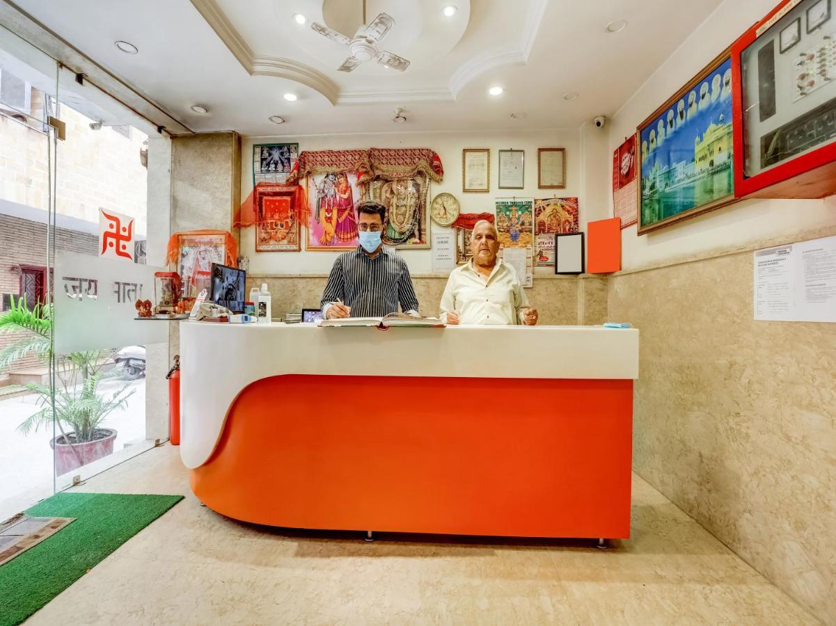 Oyo 75948 Hotel Tushar Continental Νέο Δελχί Εξωτερικό φωτογραφία