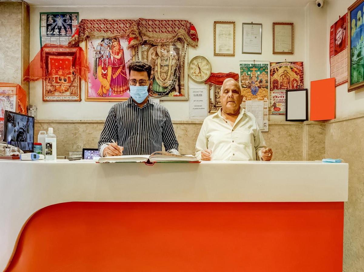 Oyo 75948 Hotel Tushar Continental Νέο Δελχί Εξωτερικό φωτογραφία